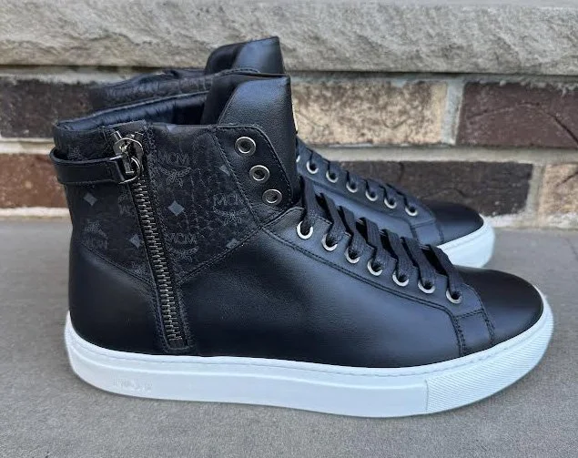 side of MCM Leather Blk.jpg