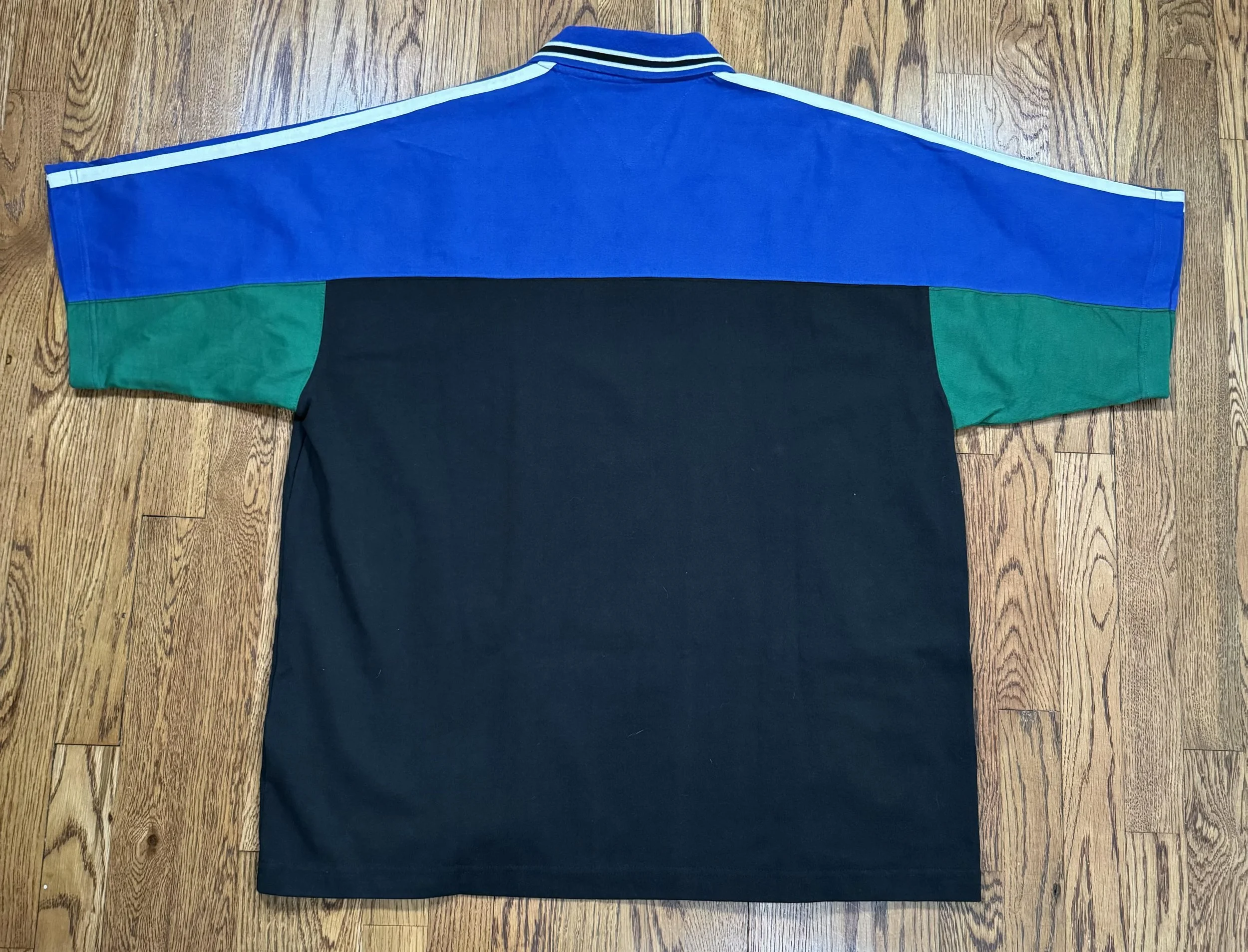 back of tommy polo .jpg