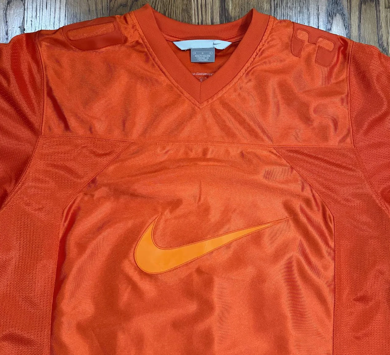 Nike grey tag.jpg