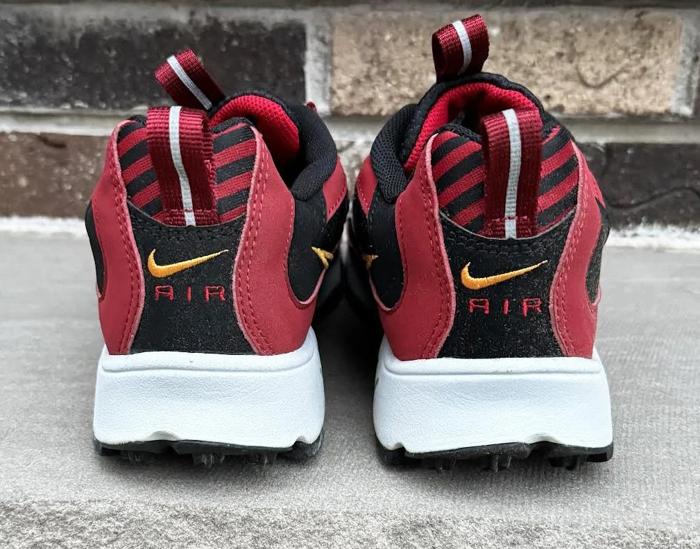 Back of Nike Wintrailia .jpg
