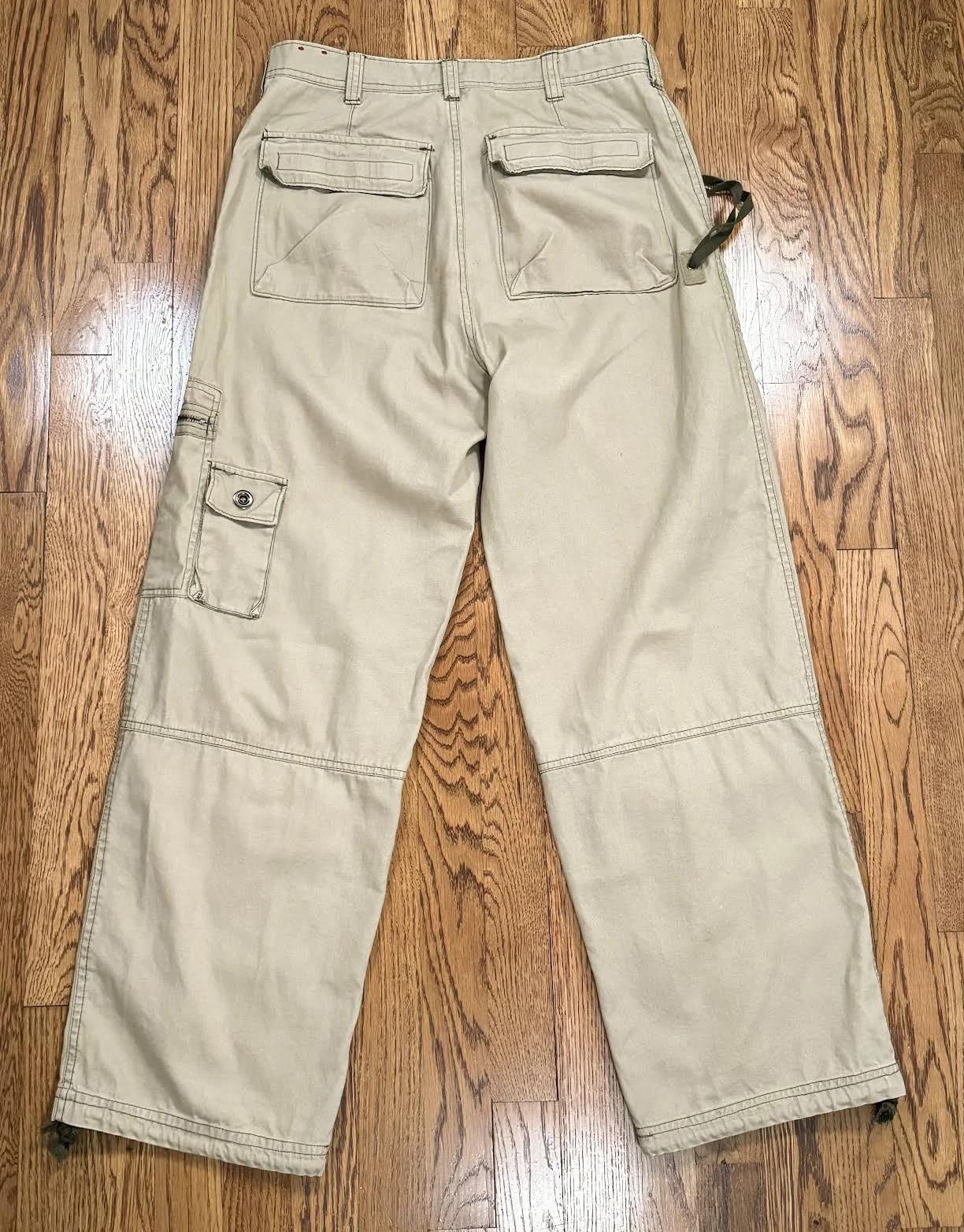 back of bugle boy vtg pants .jpg
