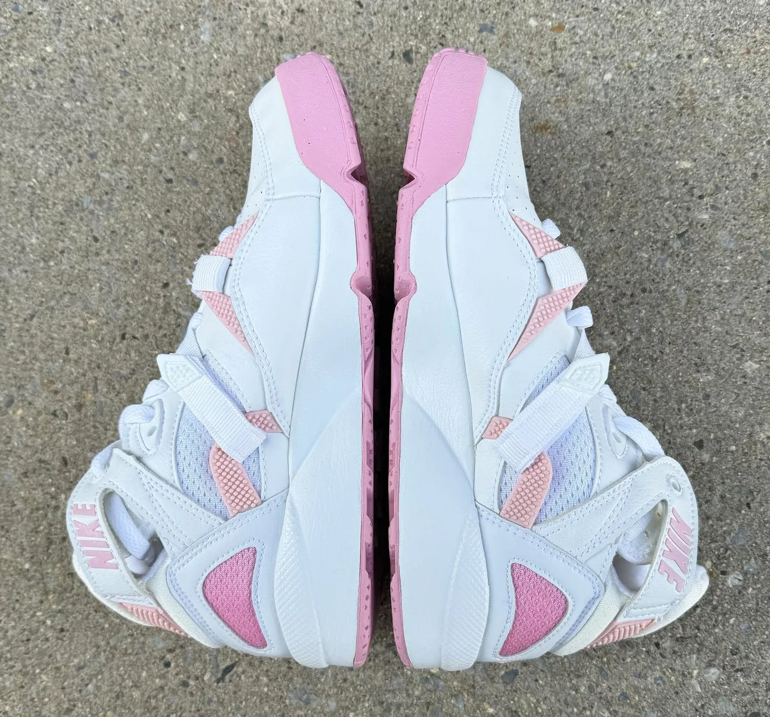 Bo Jackson Nike Pink Women's Nike Air Trainer Max '91 White Real