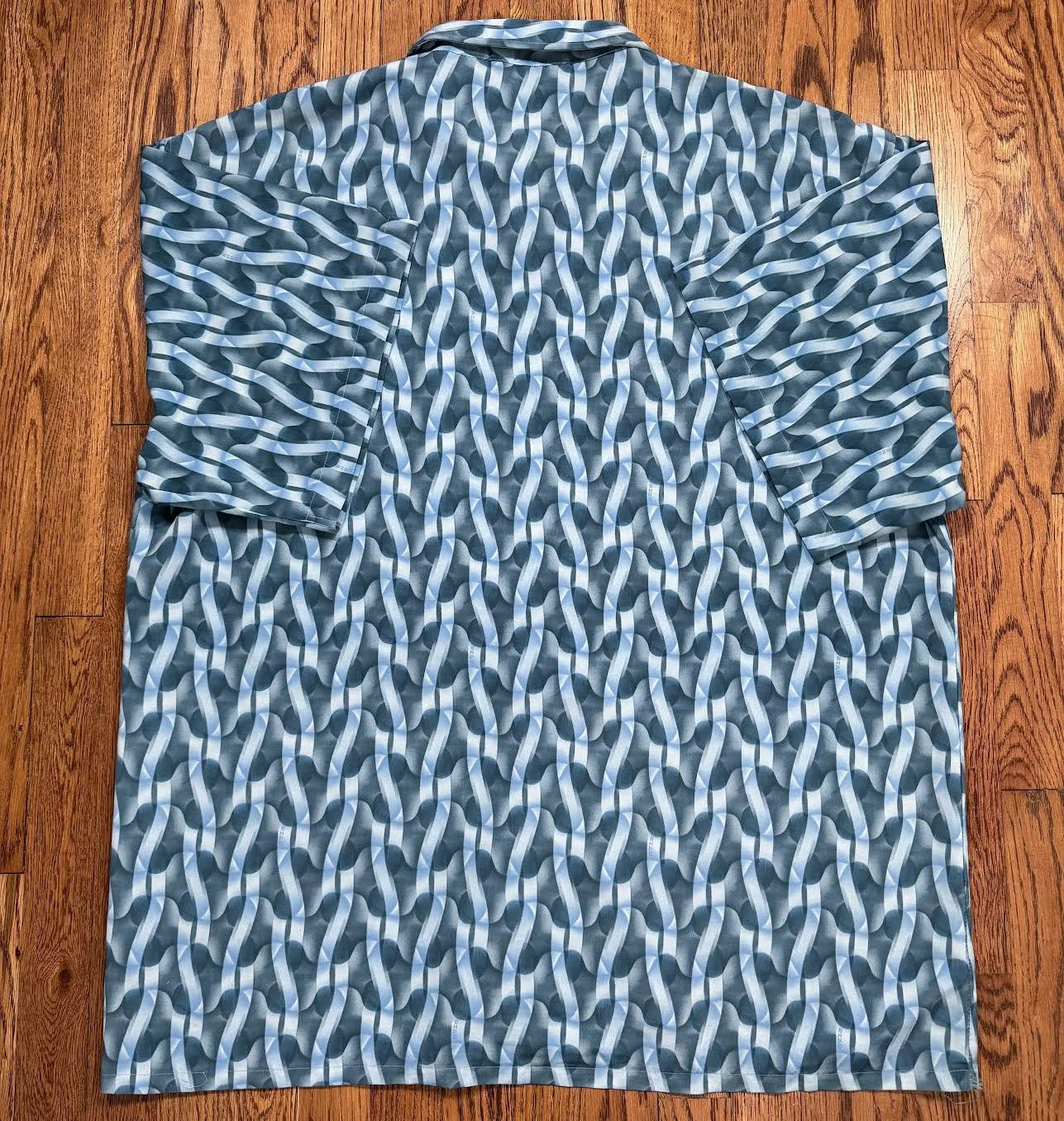 back of beverly hills polo club shirt .jpg