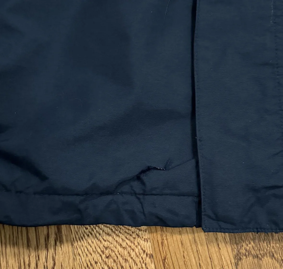 hole on front .jpg