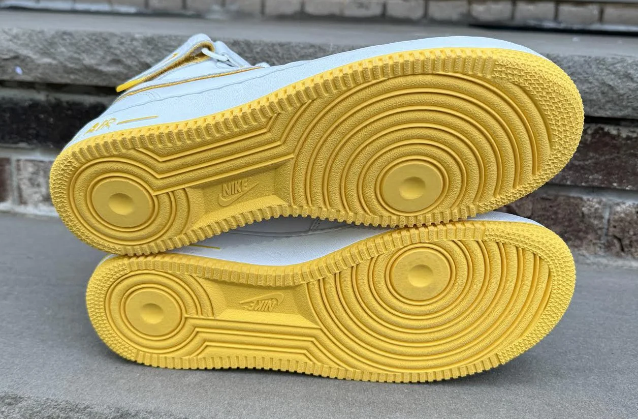 Bottom of Nike AF1 Varsity Maize .jpg