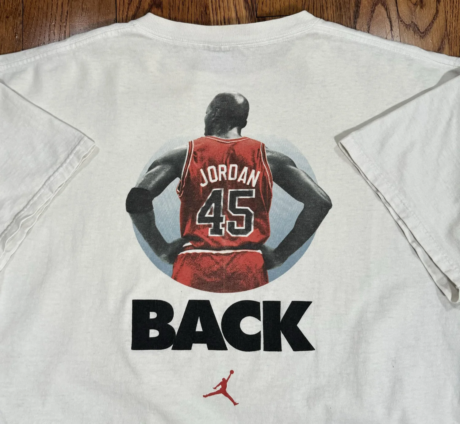 Vintage Nike Air Jordan's Back #45 T Shirt (Size XL) — RootsBK