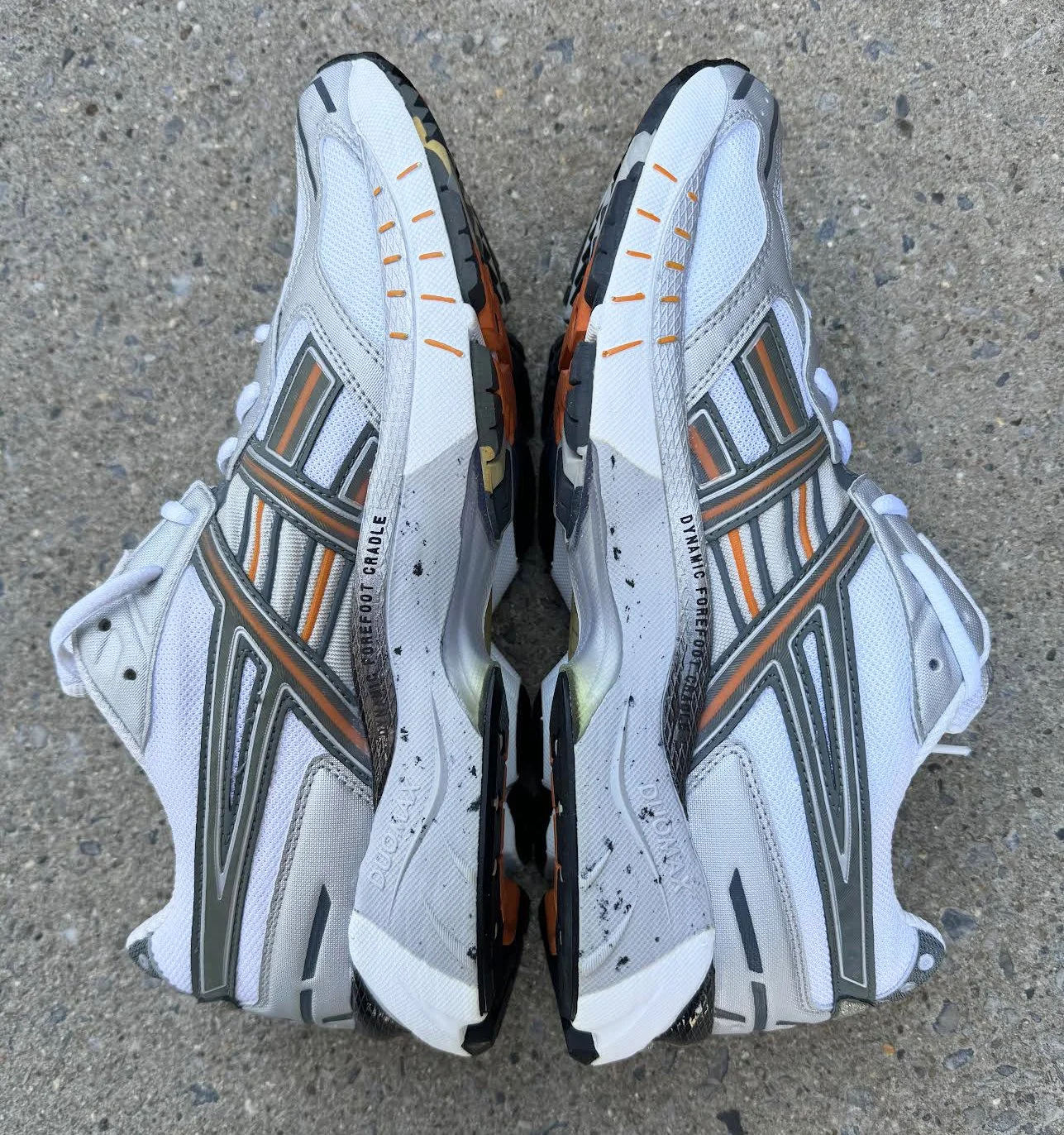 side of Gel Empire 05 asics .jpg