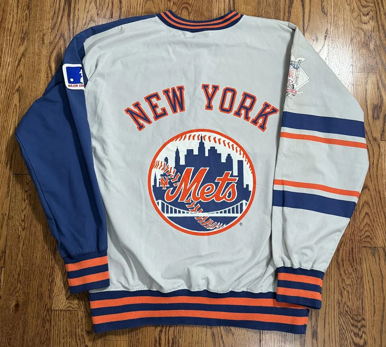 back of 90s Champion Mets split crewneck .jpg