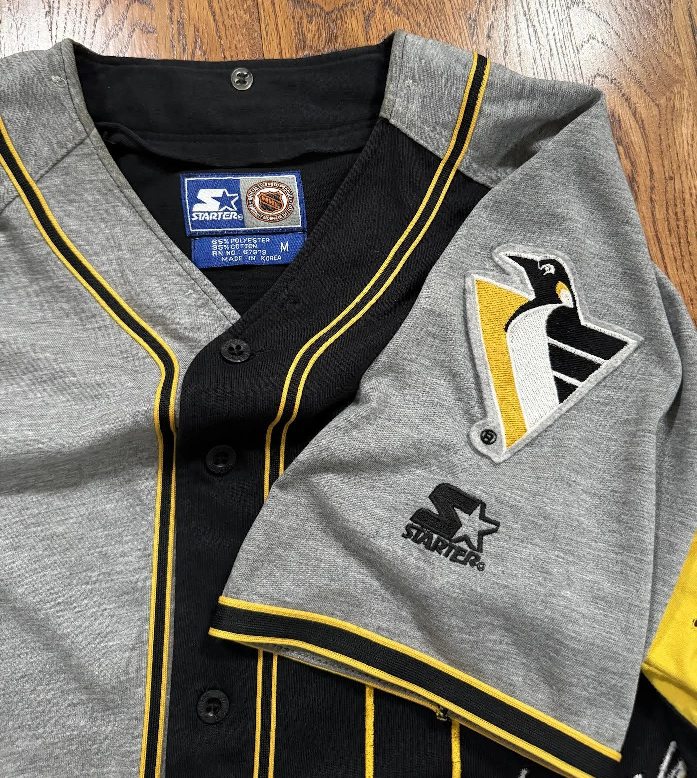 Starter Penguins jersey .jpg
