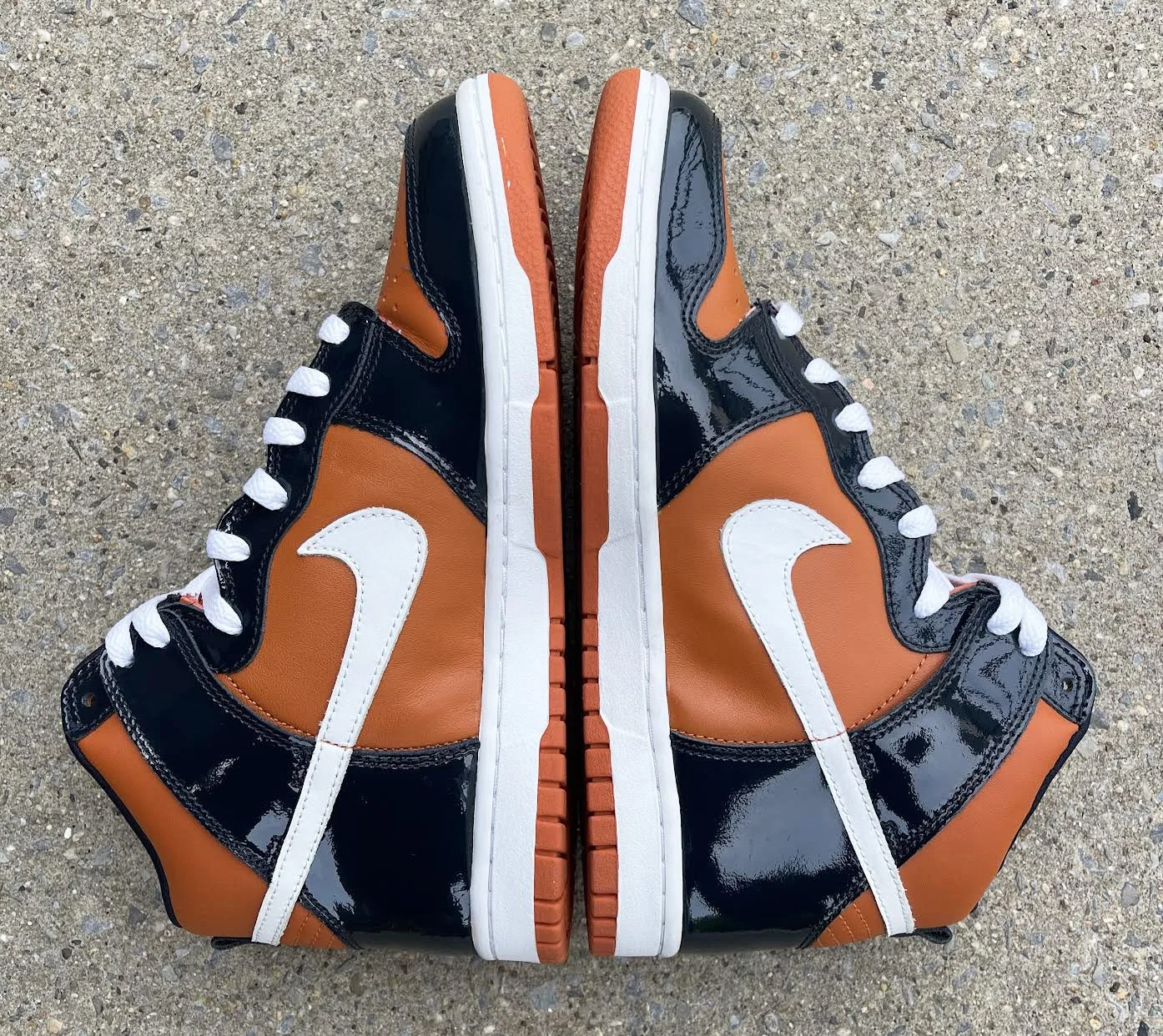 Side of Nike Dunk High .jpg