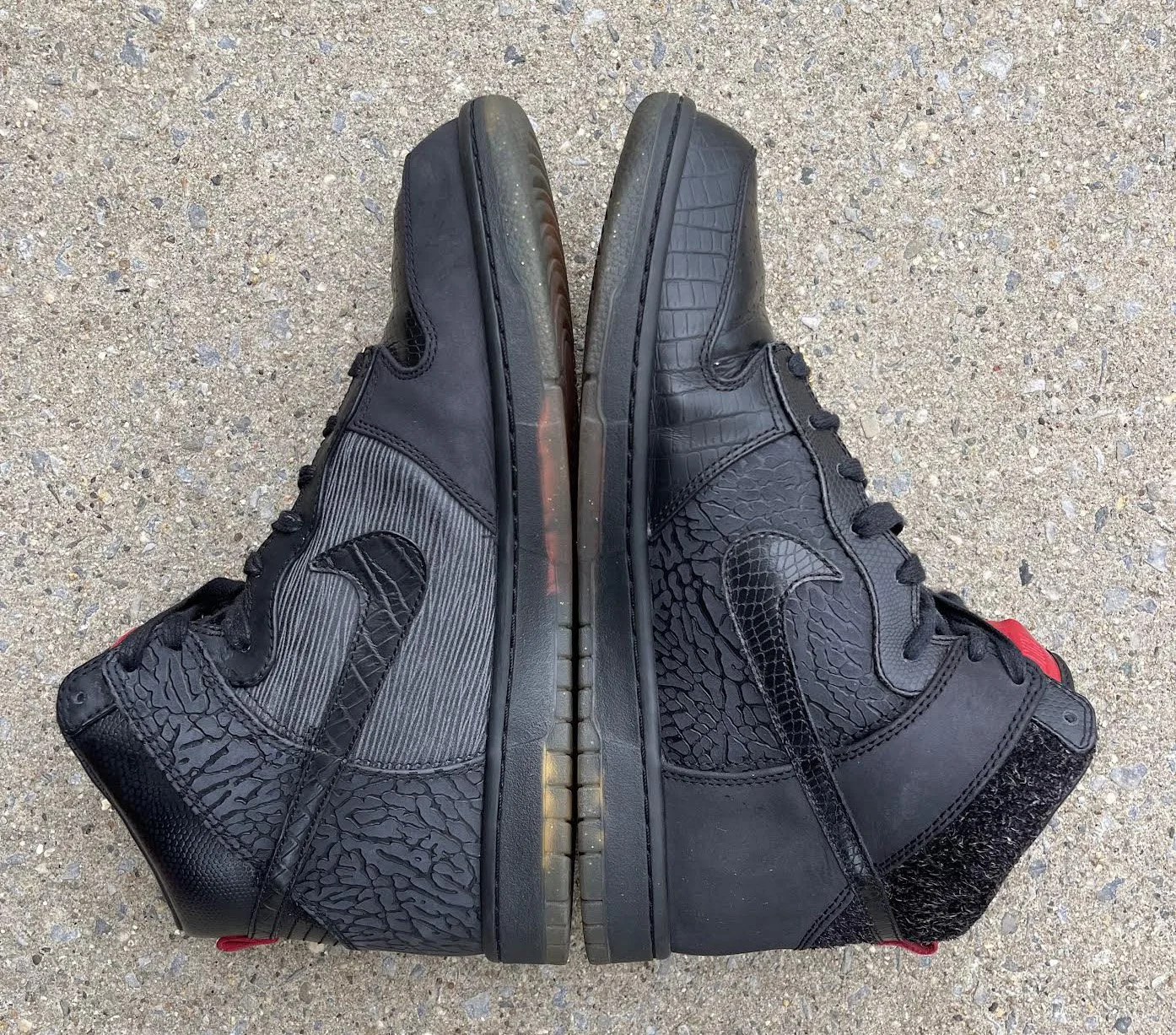 Nike Dunk Hi Premium QS Black / Black Varsity Red (Size 10.5 