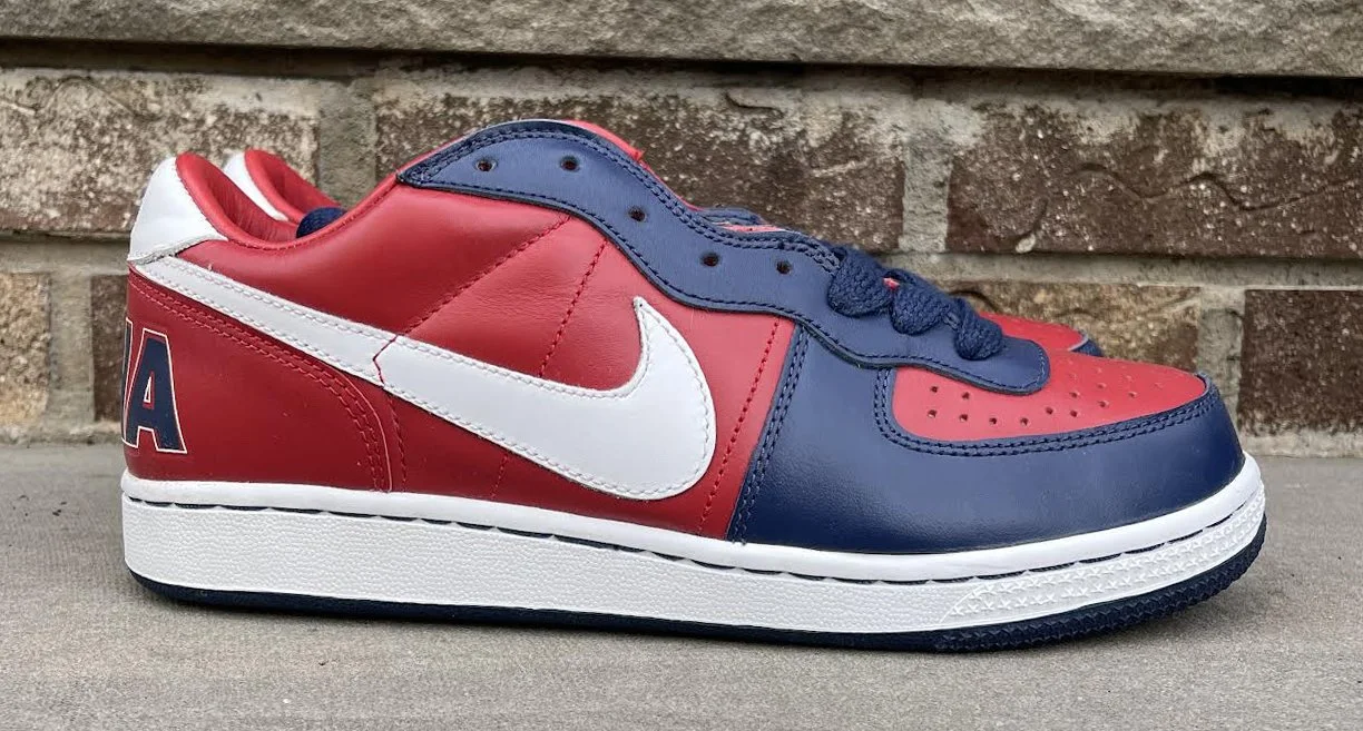 Nike Zoom Terminator Low Varsity Red / Navy (Size 7.5) DS  