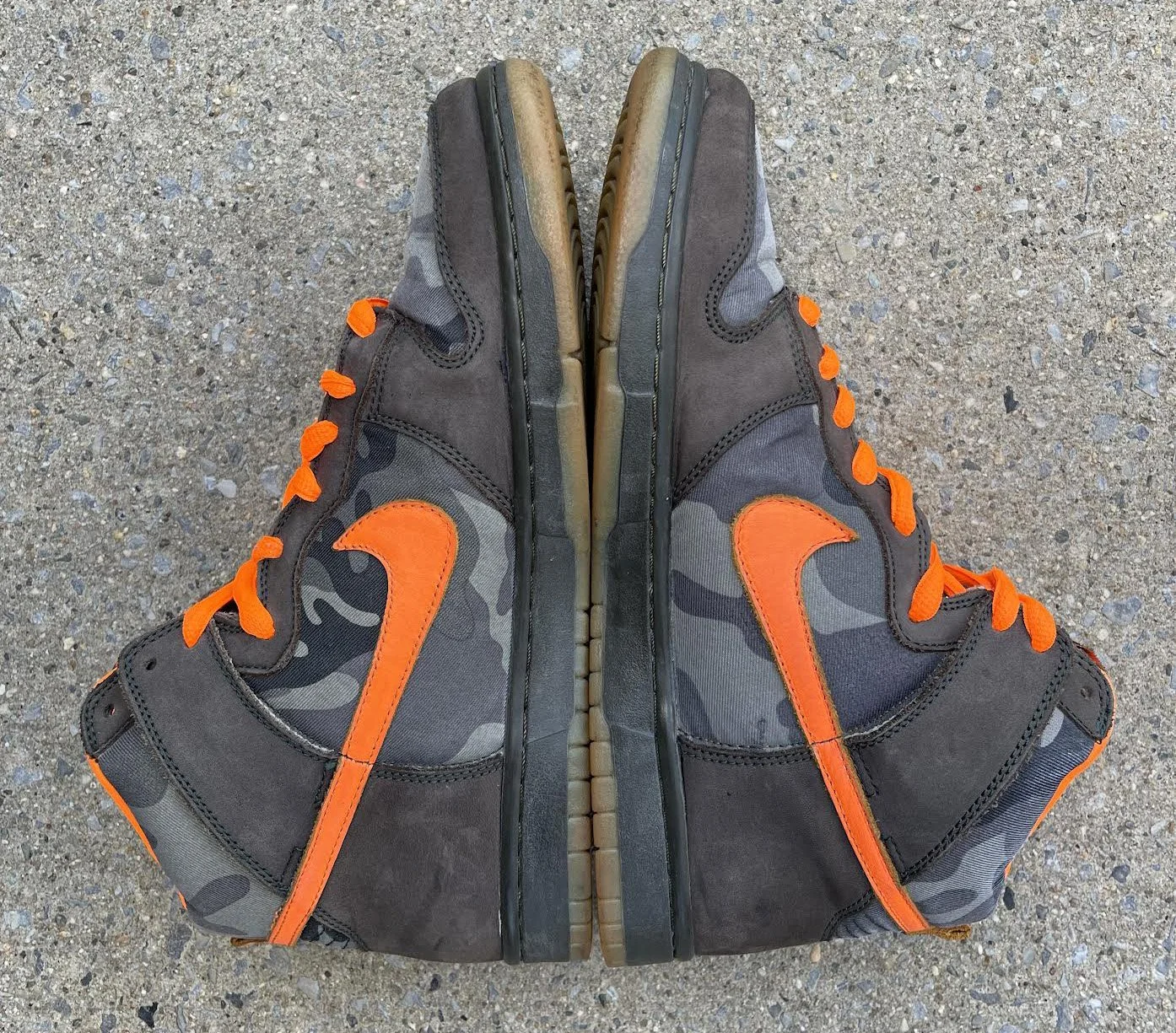 Nike Dunk High Pro SB Sable Green / Safety Orange (Size 11) 