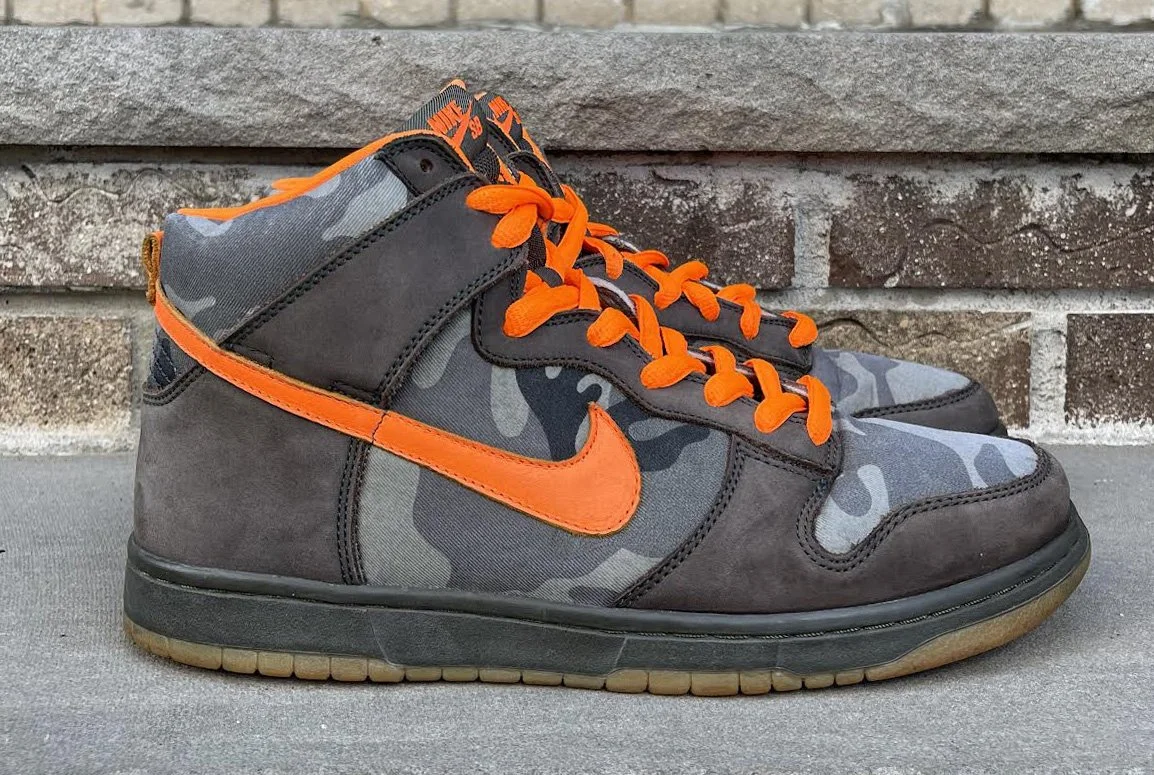 Nike Dunk High Pro SB Brian Anderson Shoes in Sable Green Safety Orange Buy Nike Dunk High Pro SB  main image 3