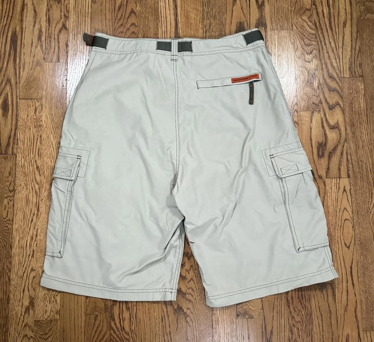 back of abercrombie shorts .jpg