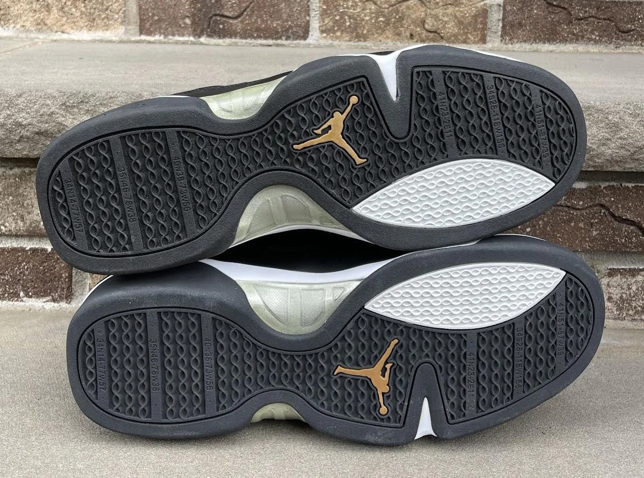 bottom of Jordan 9.5 Low .jpg