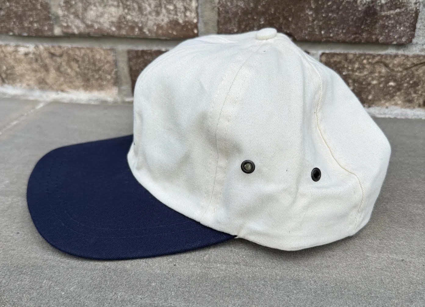 Side of Nautica hat .jpg