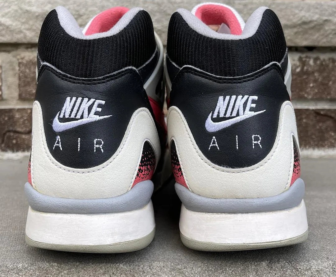 Back of Nike Tech Challenge .jpg