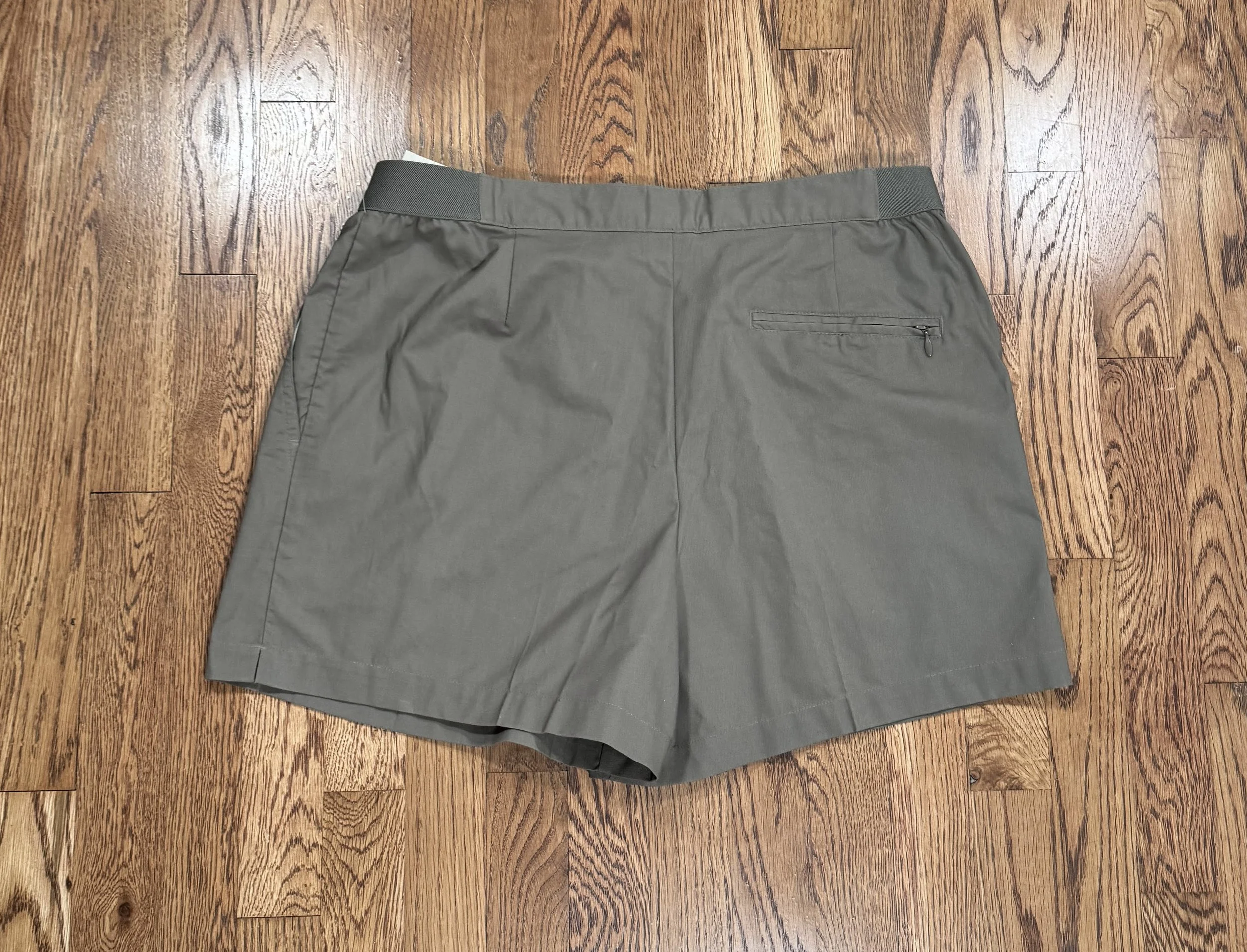 back of Nike Golf Shorts .jpg