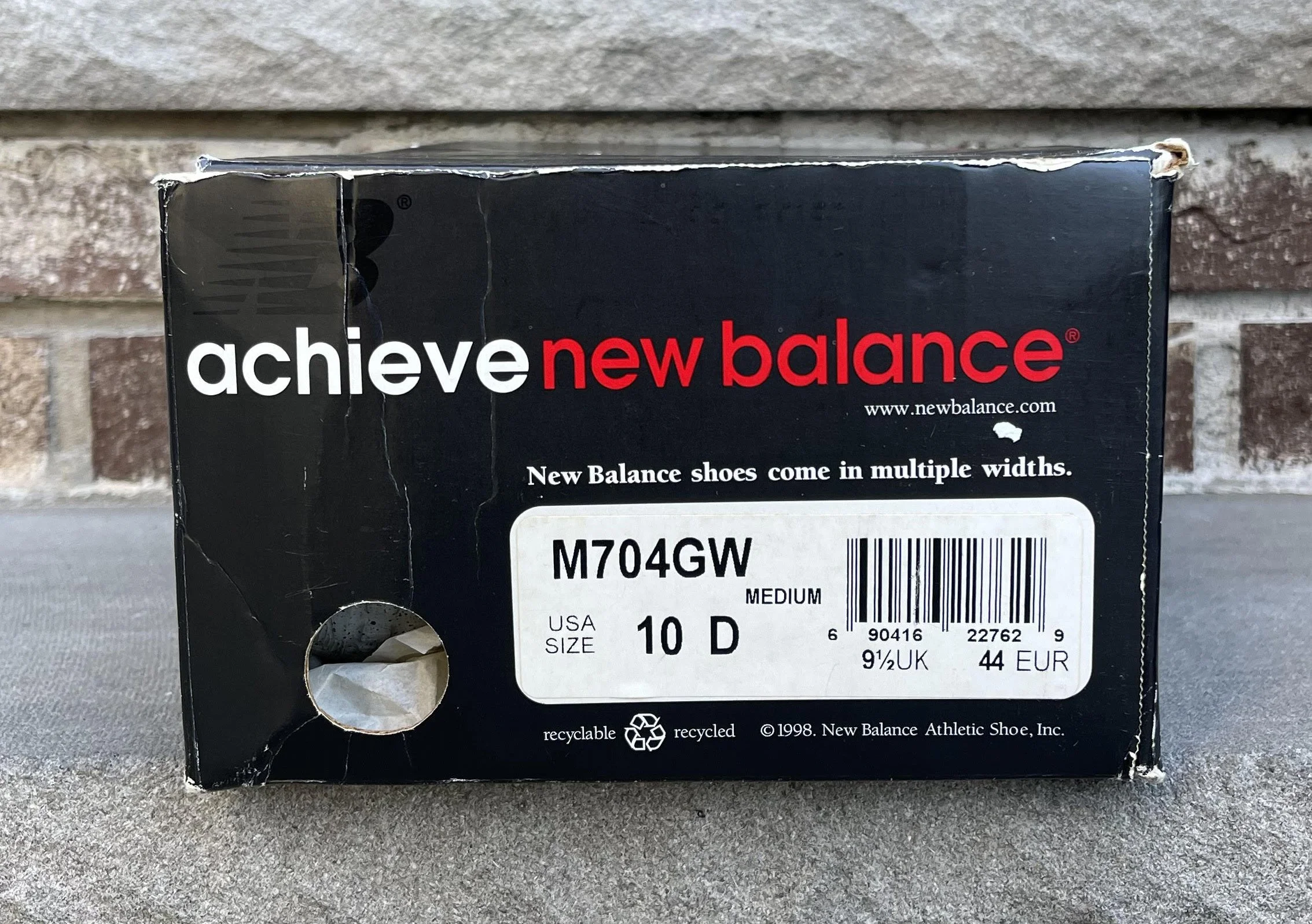 NB 704GW box .jpg