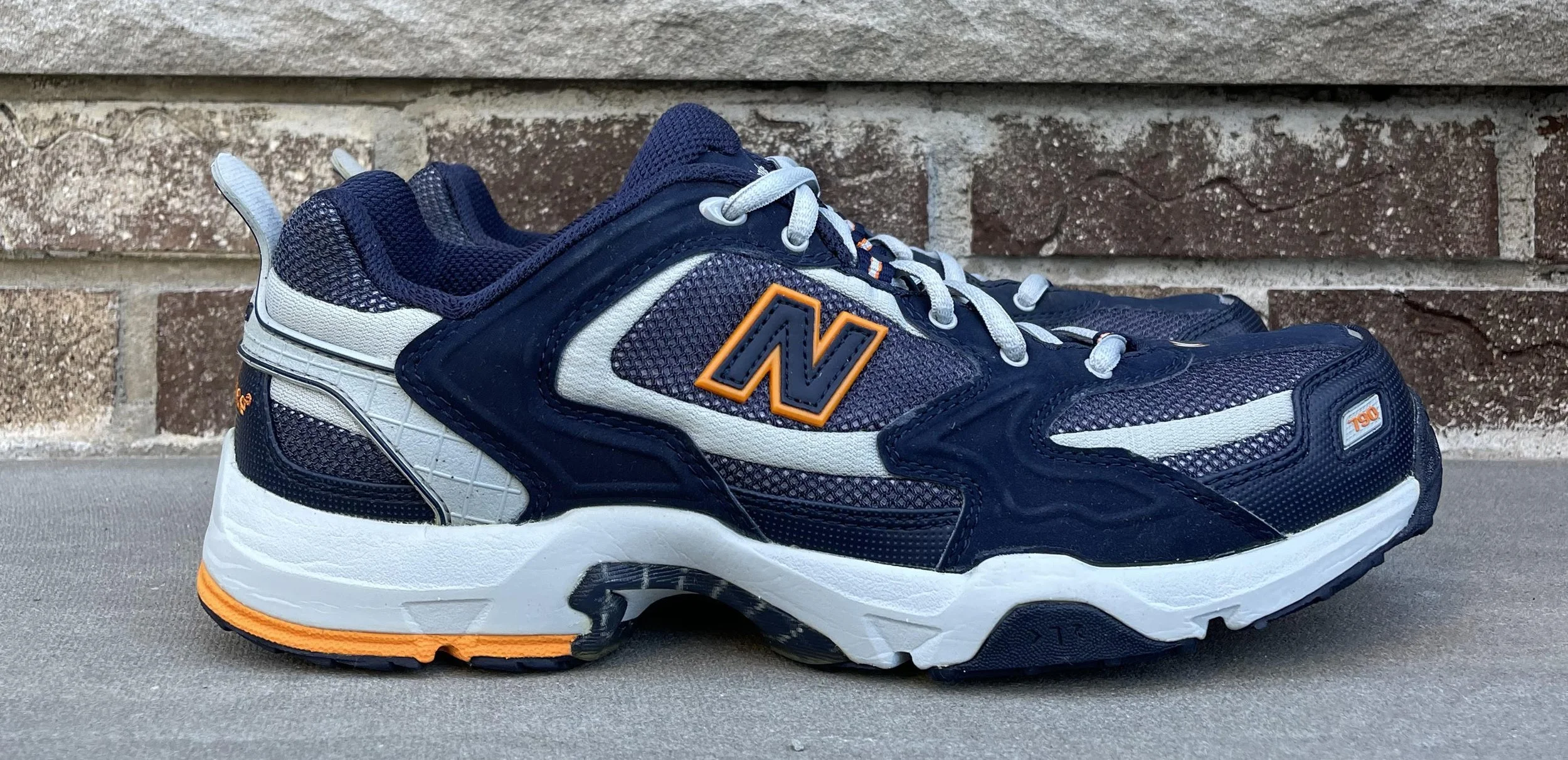 Side of NB 790 .jpg