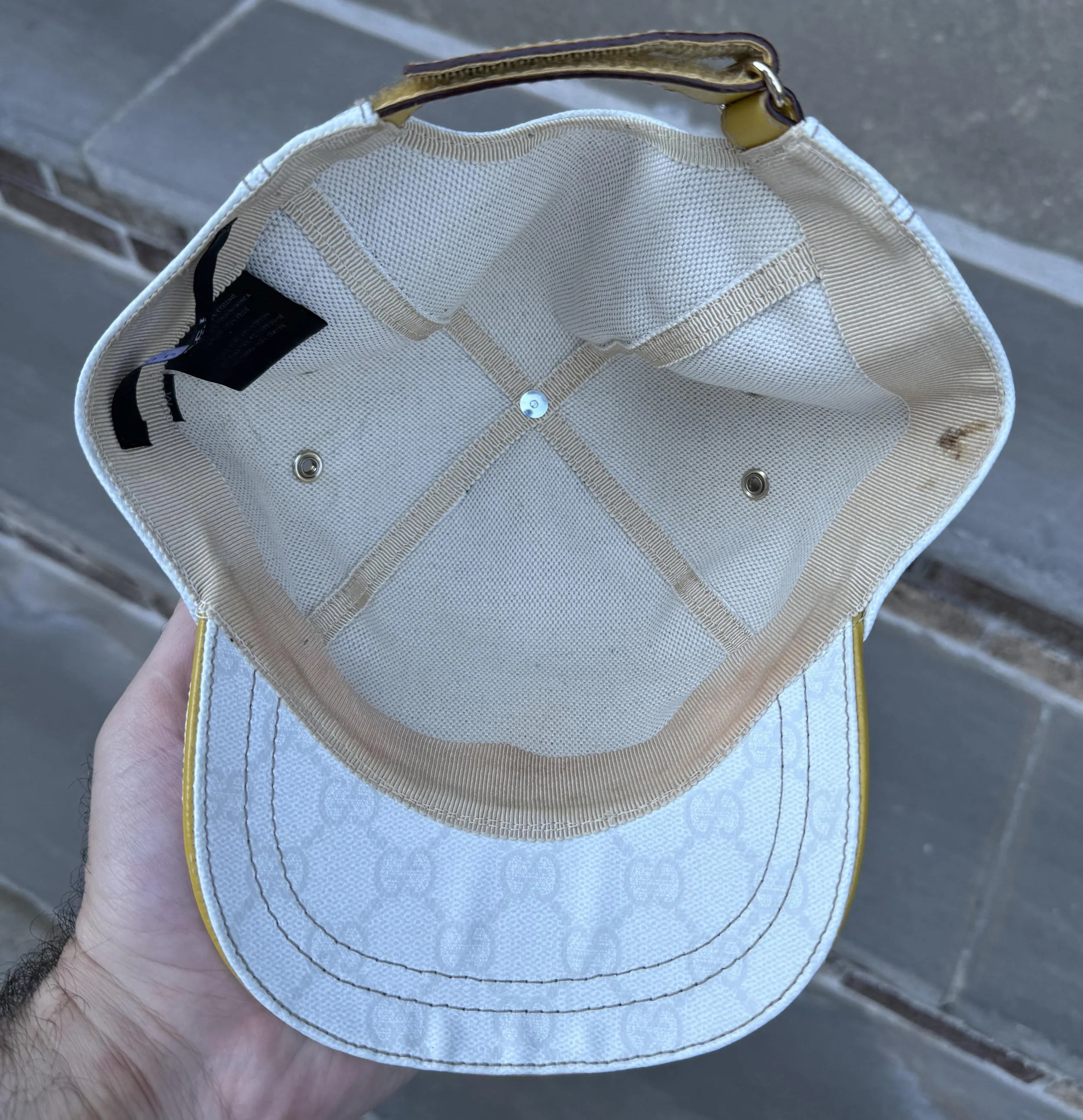 inside of Gucci hat.jpg