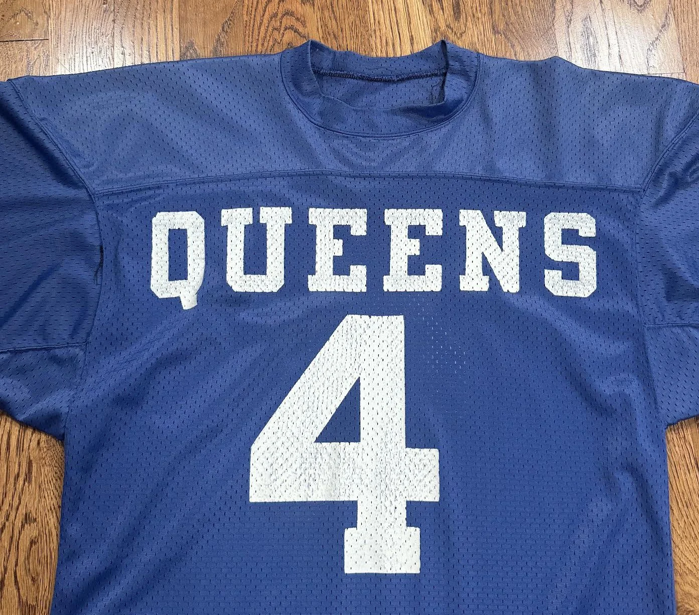 Queens 4 graphic .jpg