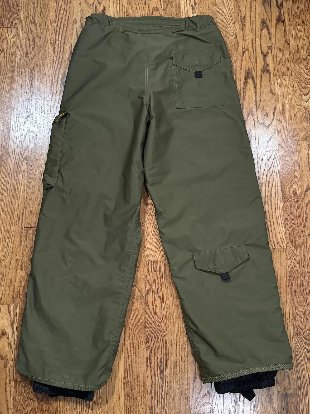 back of ACG pants .jpg