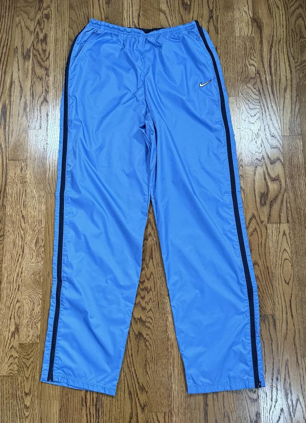 front of Nike WInd pants .jpg
