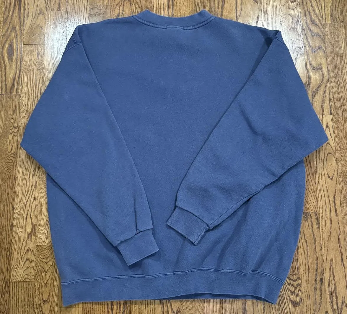 back Nike Crewneck .jpg