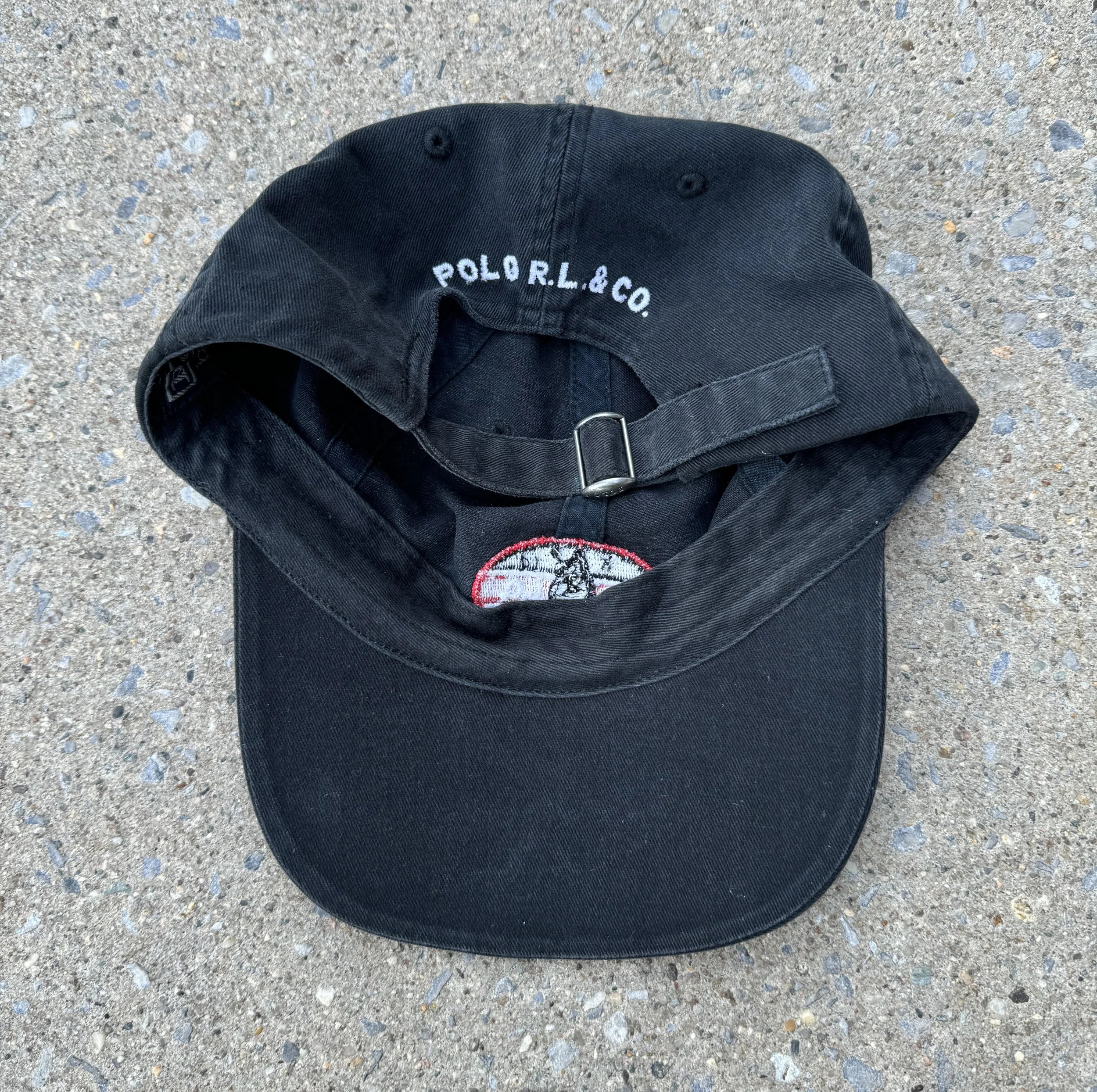 inside of wildllife resverve hat.jpg