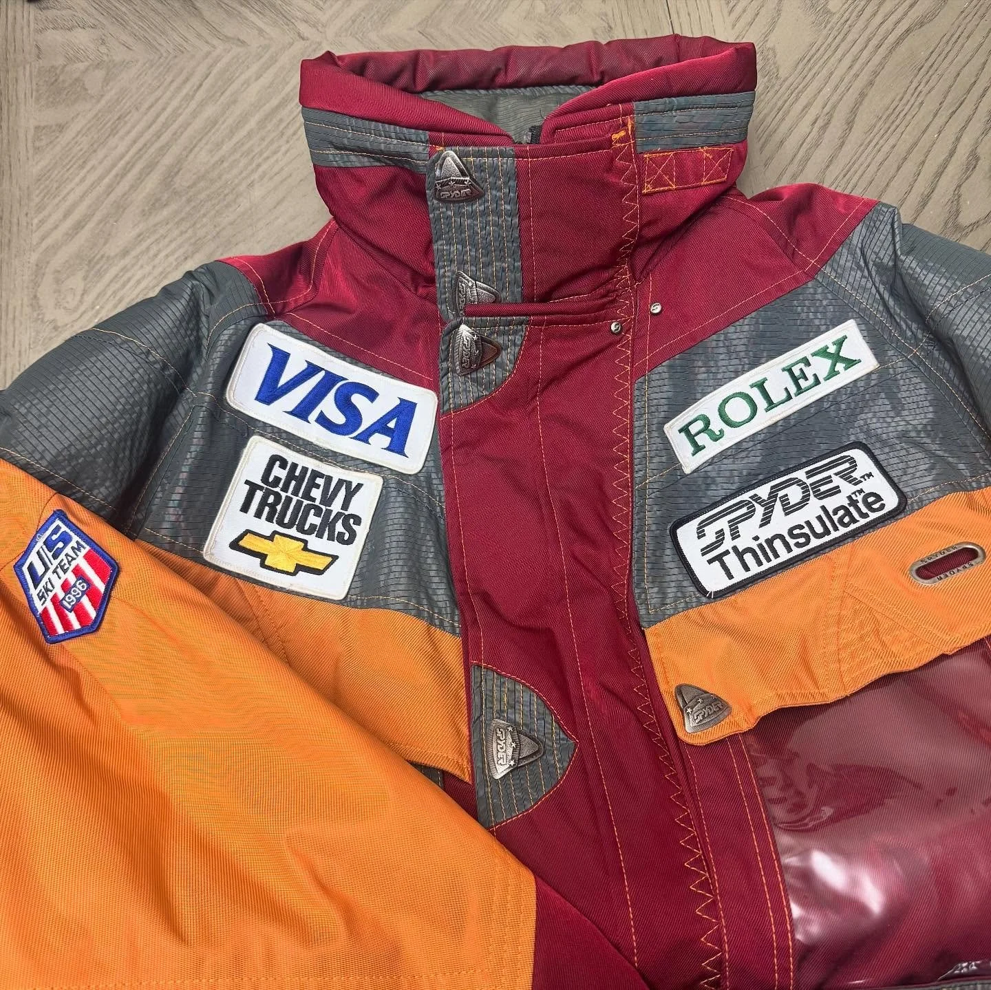Just added a collection of Rolex items. Link in story. 

#rolex