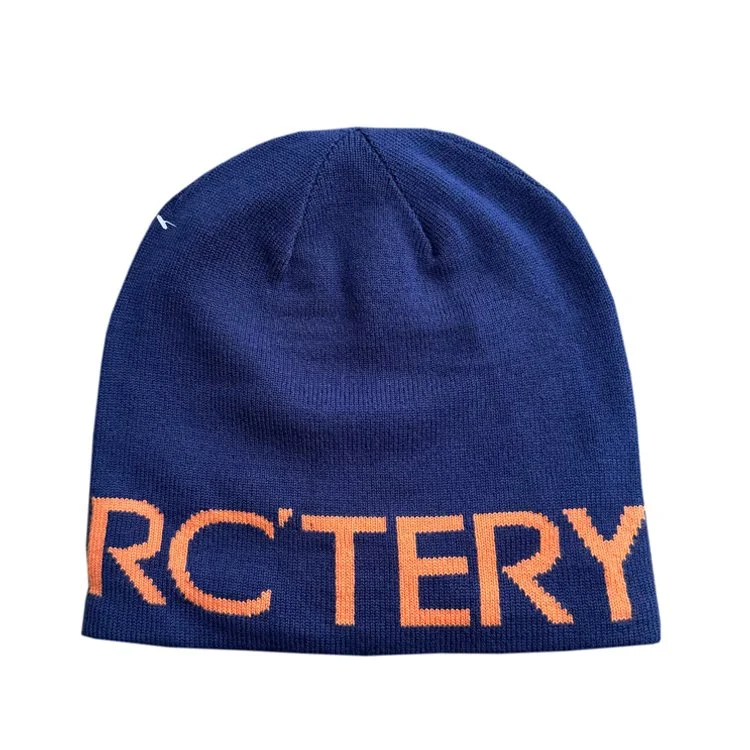 Arc'Teryx Light Marina Peach toque .jpg