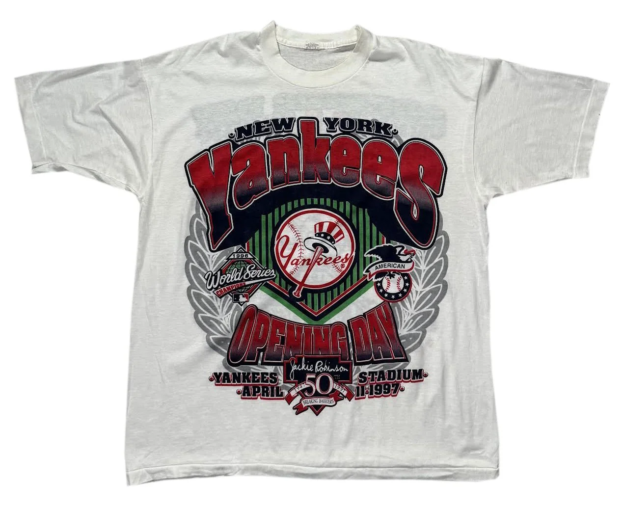 Bootleg Yankees tee.jpg