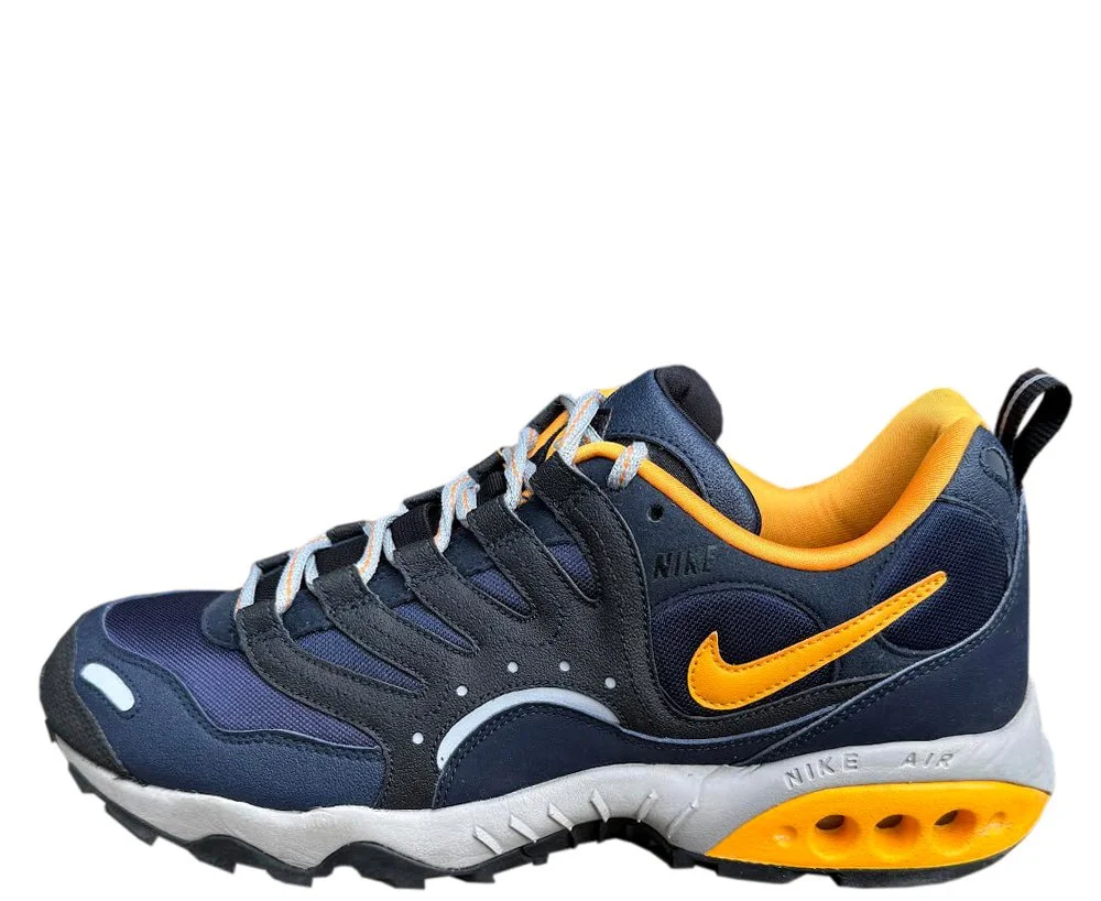 Nike Terra Humara Obsidion .jpg