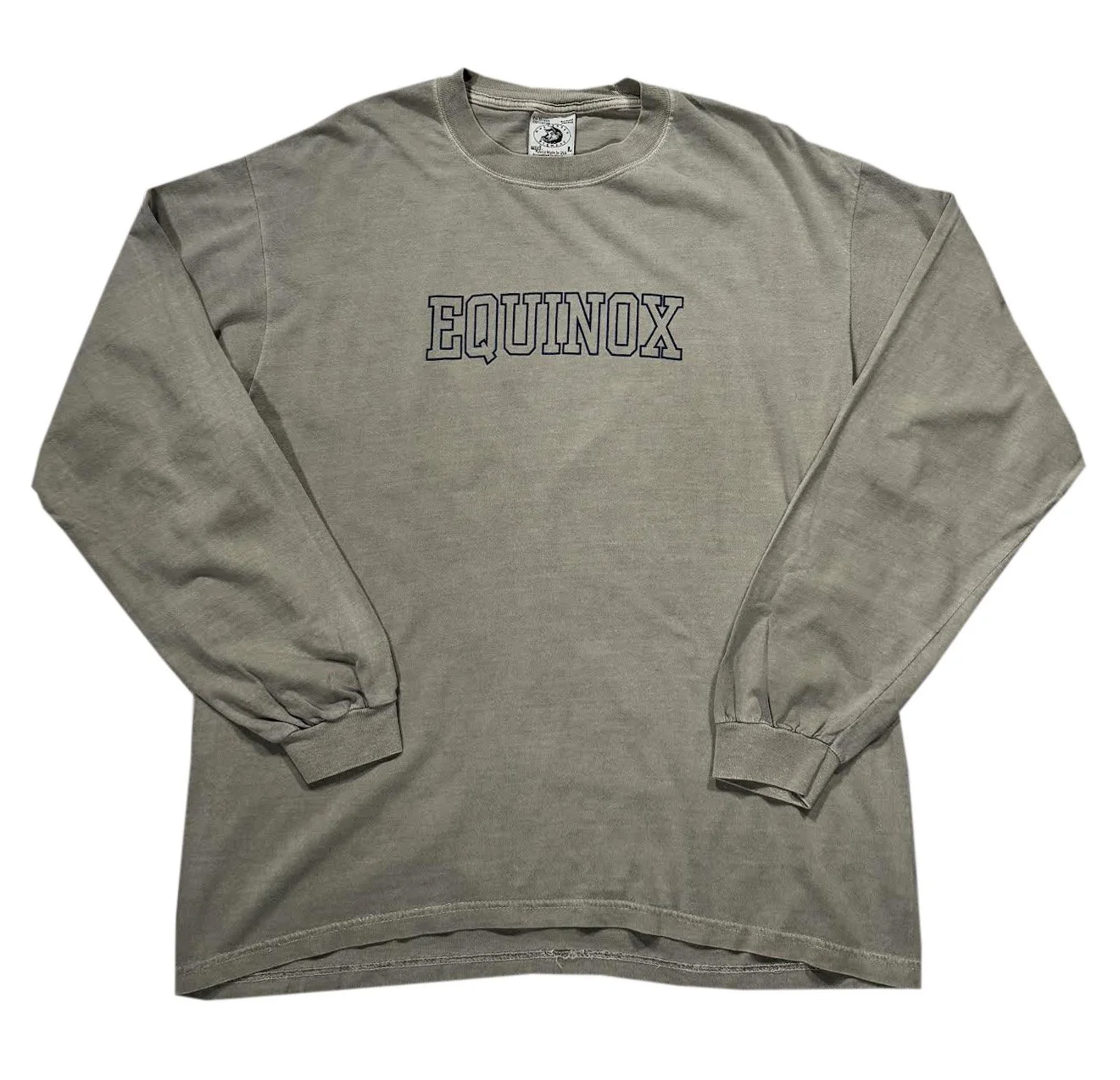 Vtg Equinox Top .jpg