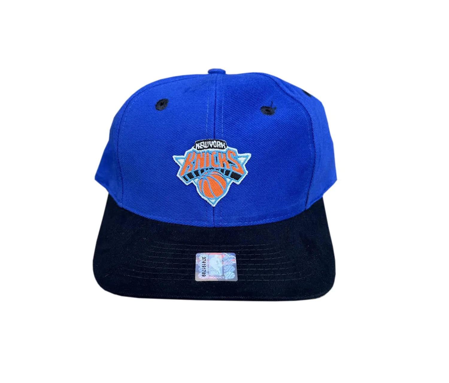 Vtg Logo 7 Knicks two toned hat.jpg