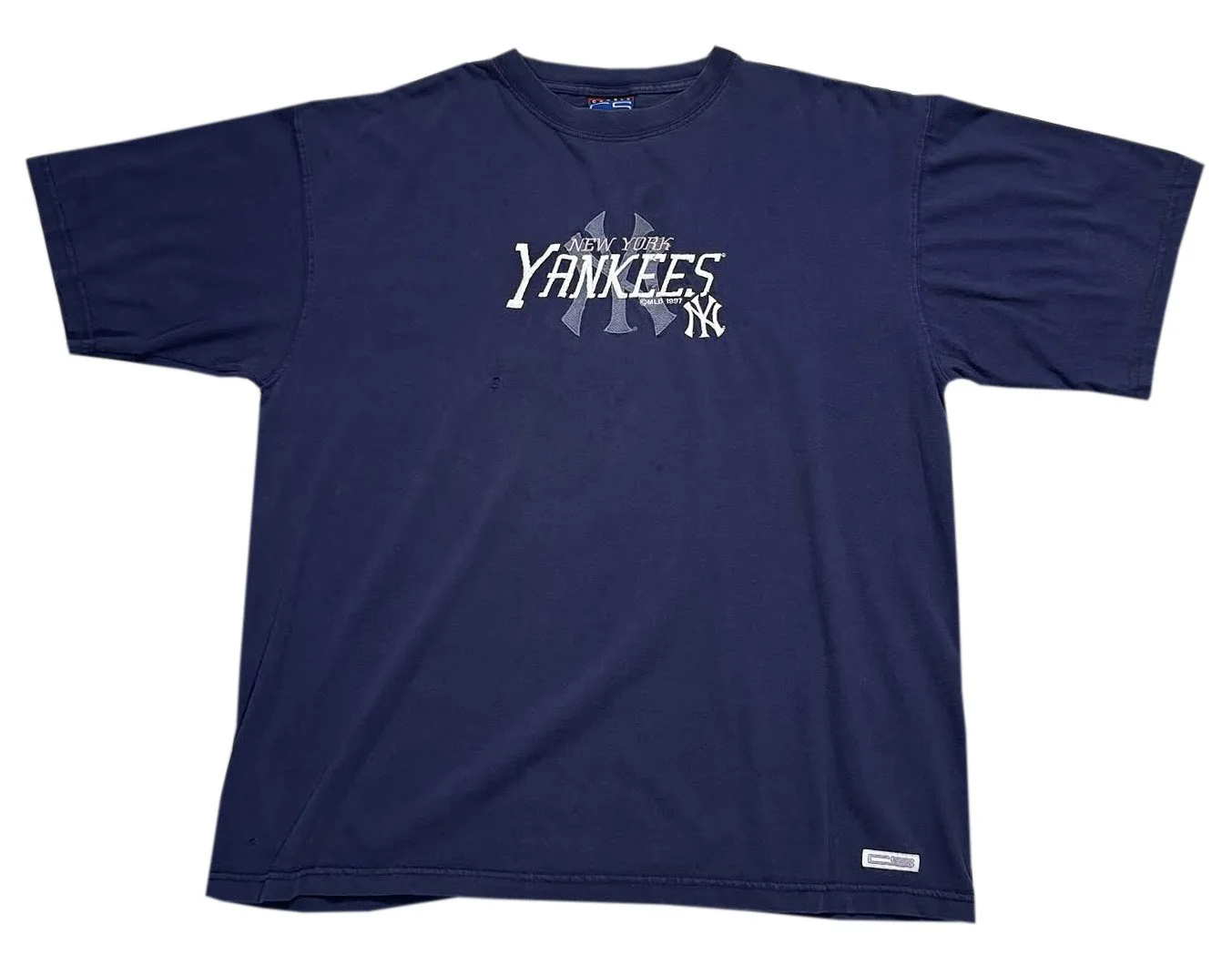 Yankees Embroidered tee.jpg
