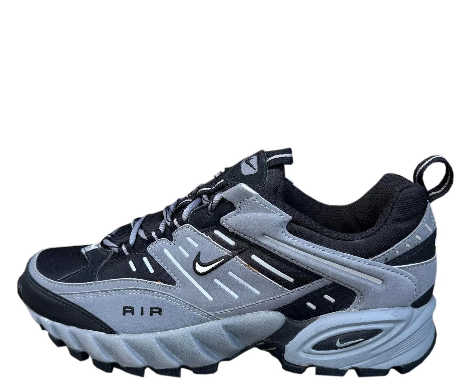 Nike Terra Sebec Grey Black.jpg