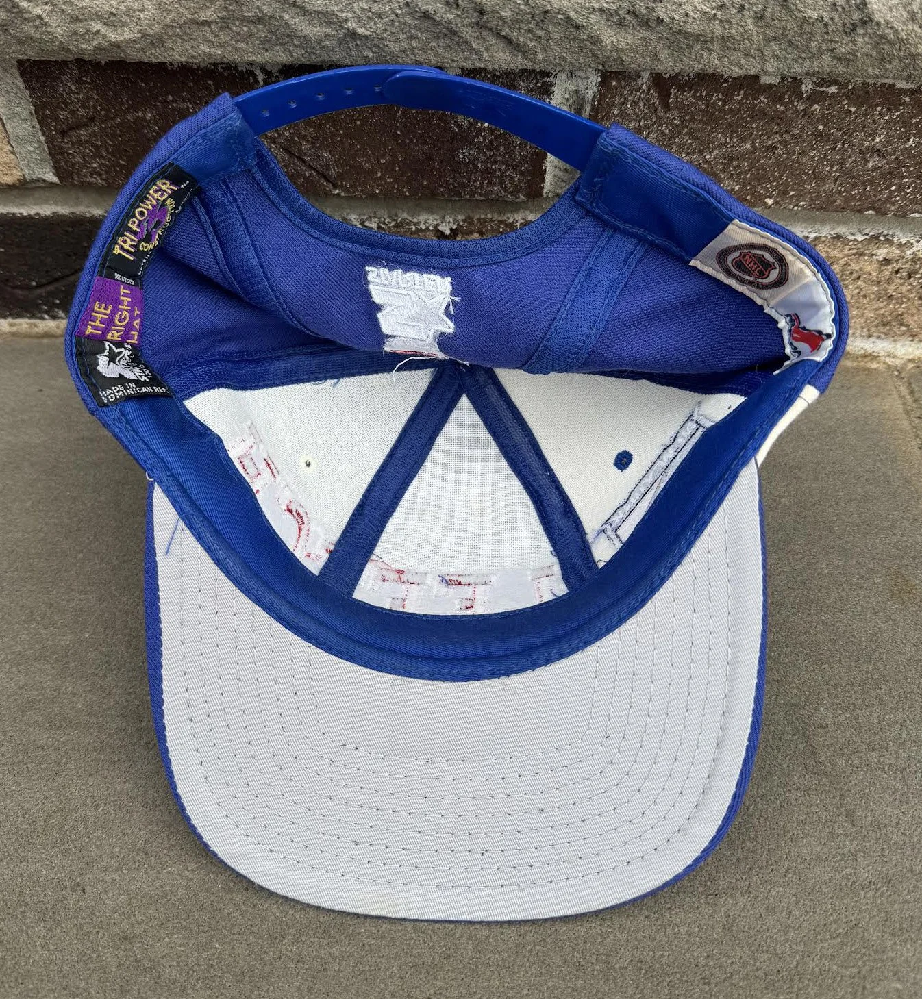 inside of Starter Leetch Hat.jpg