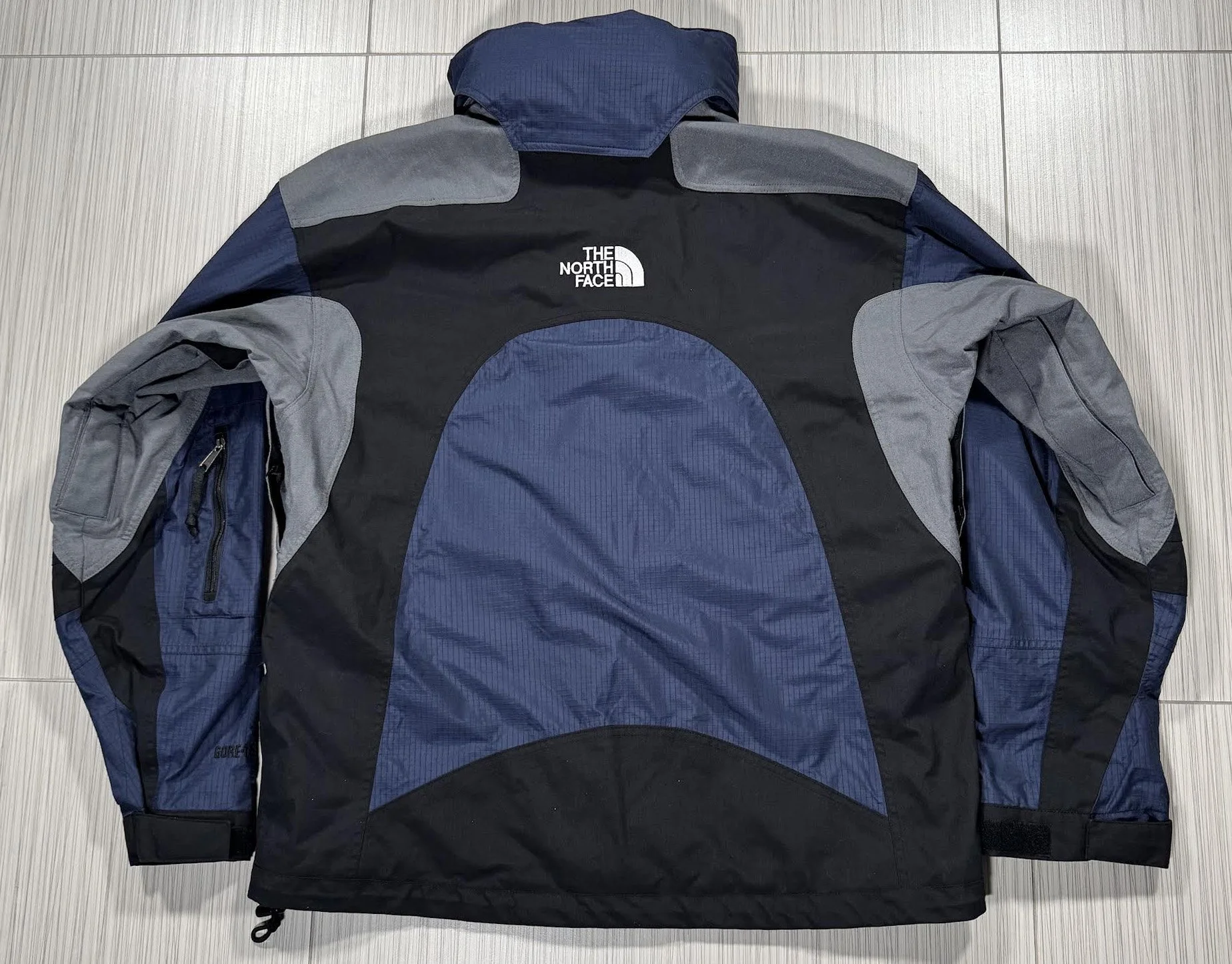 back of North Face Mountain Patrol .jpg
