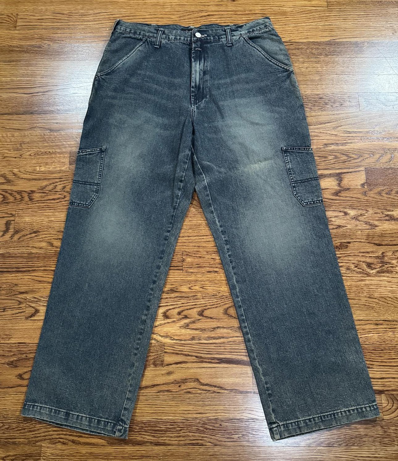 front of Sean John Jeans .jpg