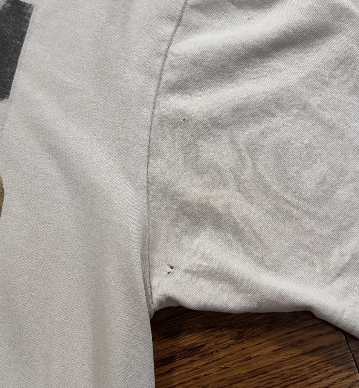 holes and some yellowing of underarms .jpg