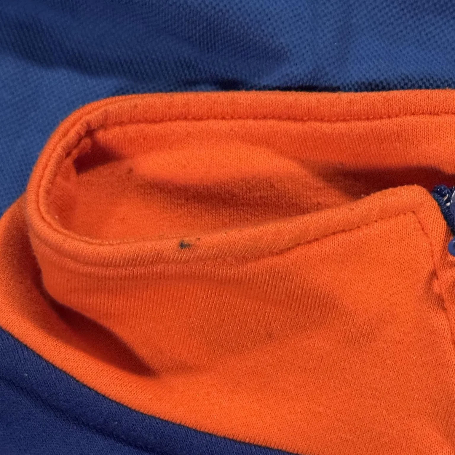 mark on collar.jpg