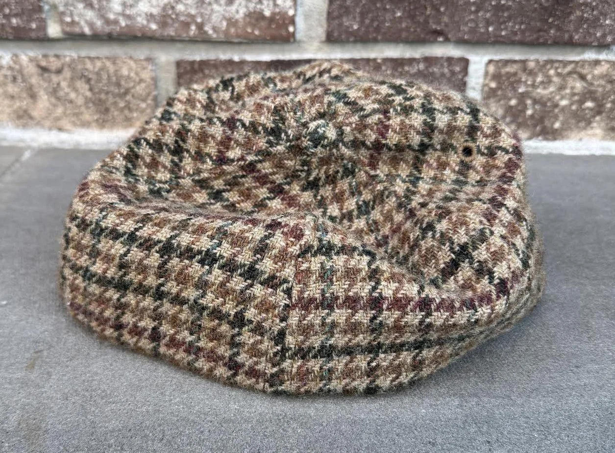 back of Houndstooth Wool Hat.jpg
