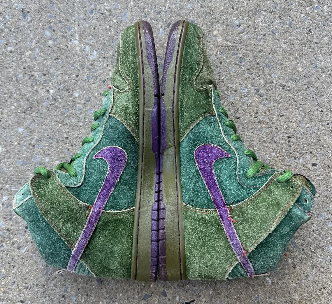 Side of Skunk Dunk .jpg