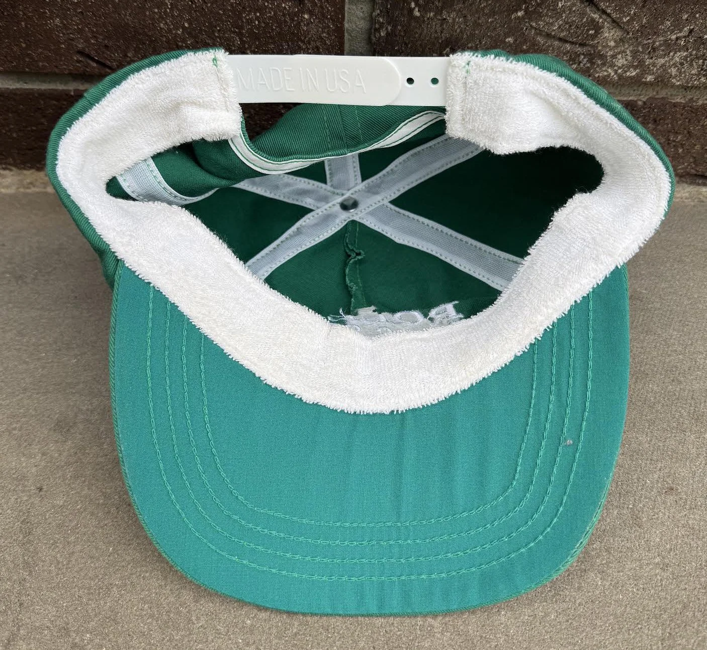 inside of Rolex Green cap.jpg