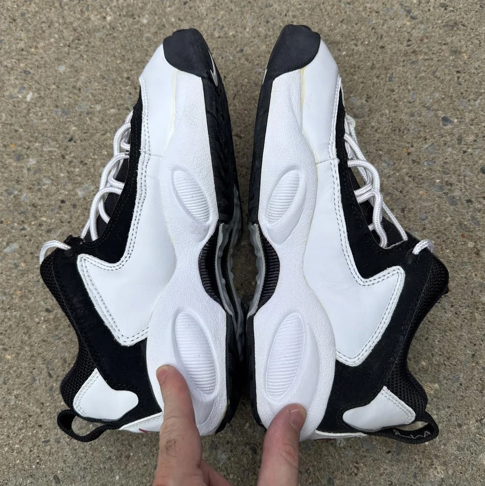 Nike Air Lambaste White / Metallic Silver / Black (Size 10.5  display picture 3