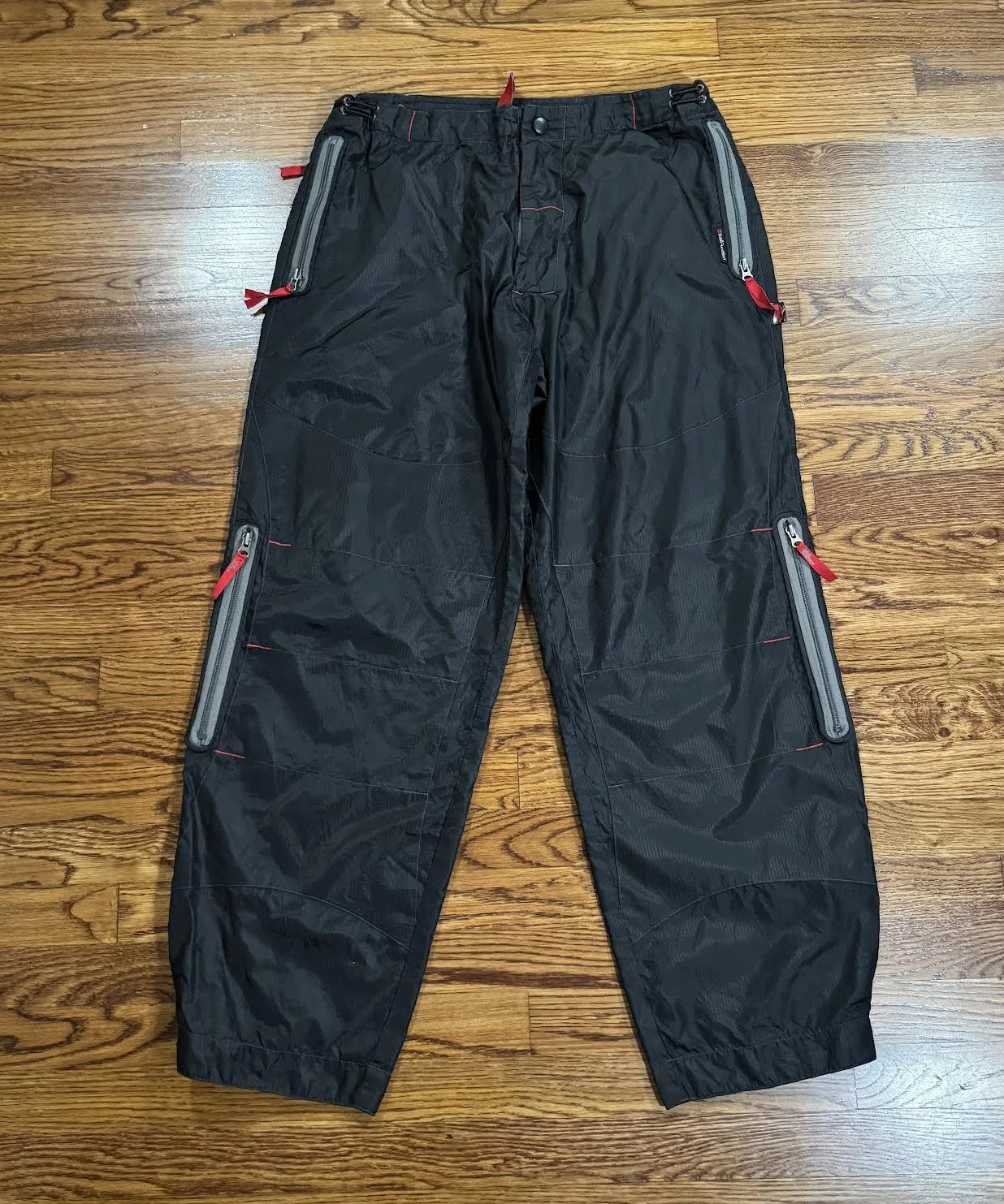 Front of Ecko Untld pants .jpg