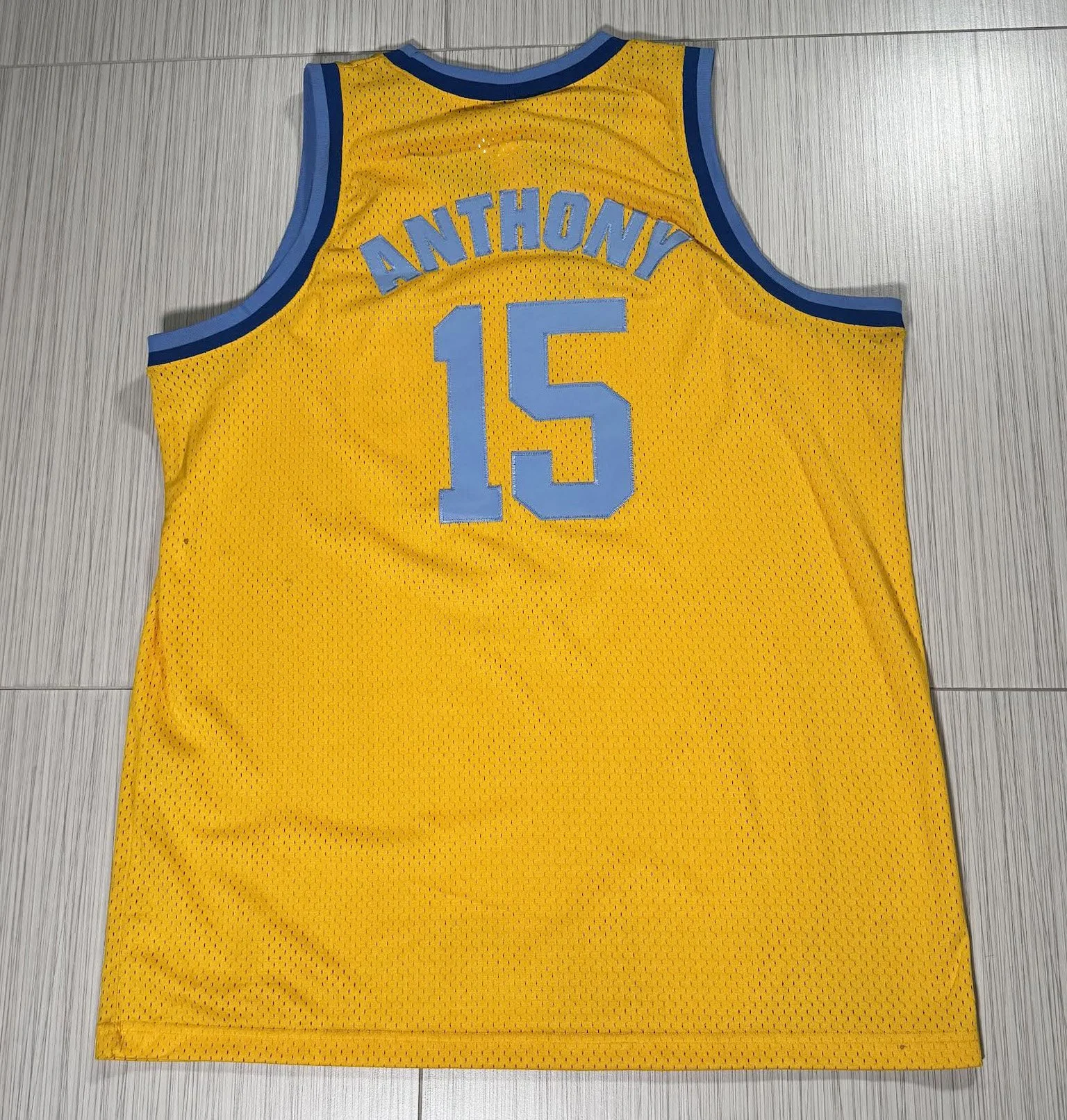 back of Carmelo Anthony Jersey .jpg